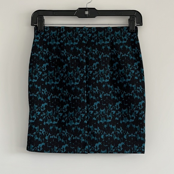 Cute mini - Picture 3 of 3